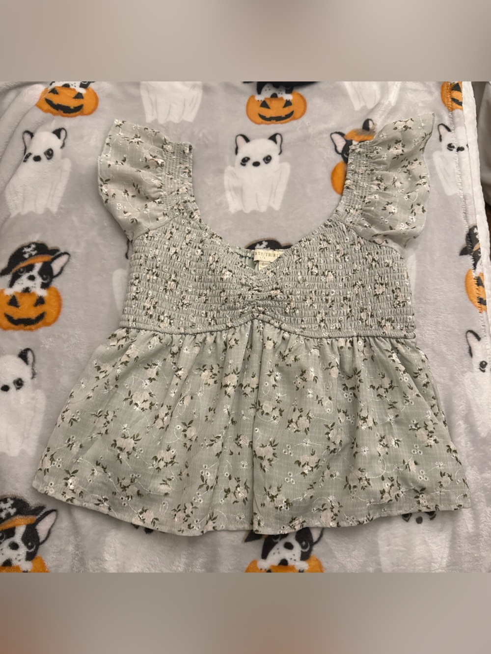 Smocked Flutter-Sleeve Floral Blouse in Sage Green